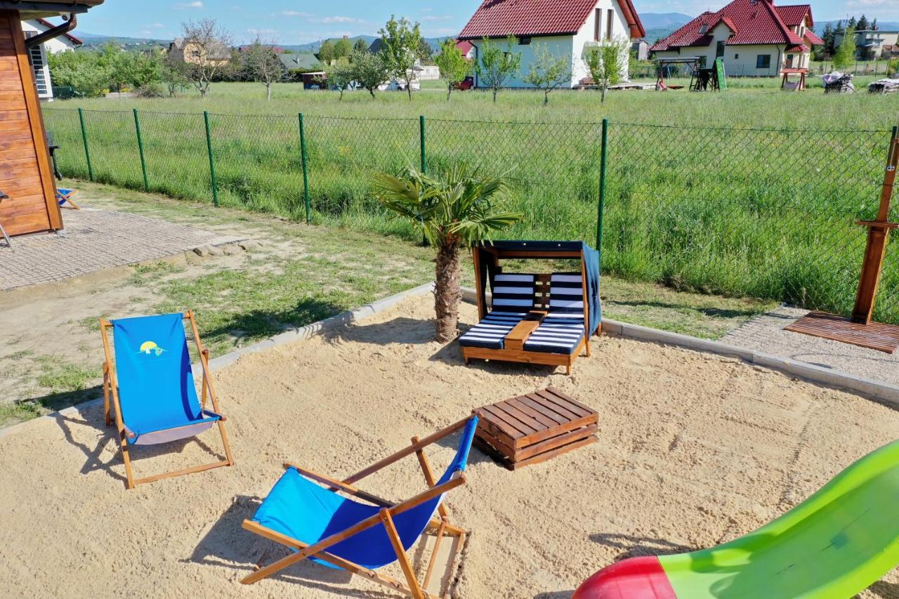 Przy Jeziorze Zywieckim Z Widokiem Na Skrzyczne Żywiec